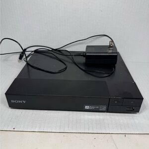 Sony BDP-S3700 Streaming Blu-ray DVD Player w/ Built-In Wi-Fi Black UNIT ONLY